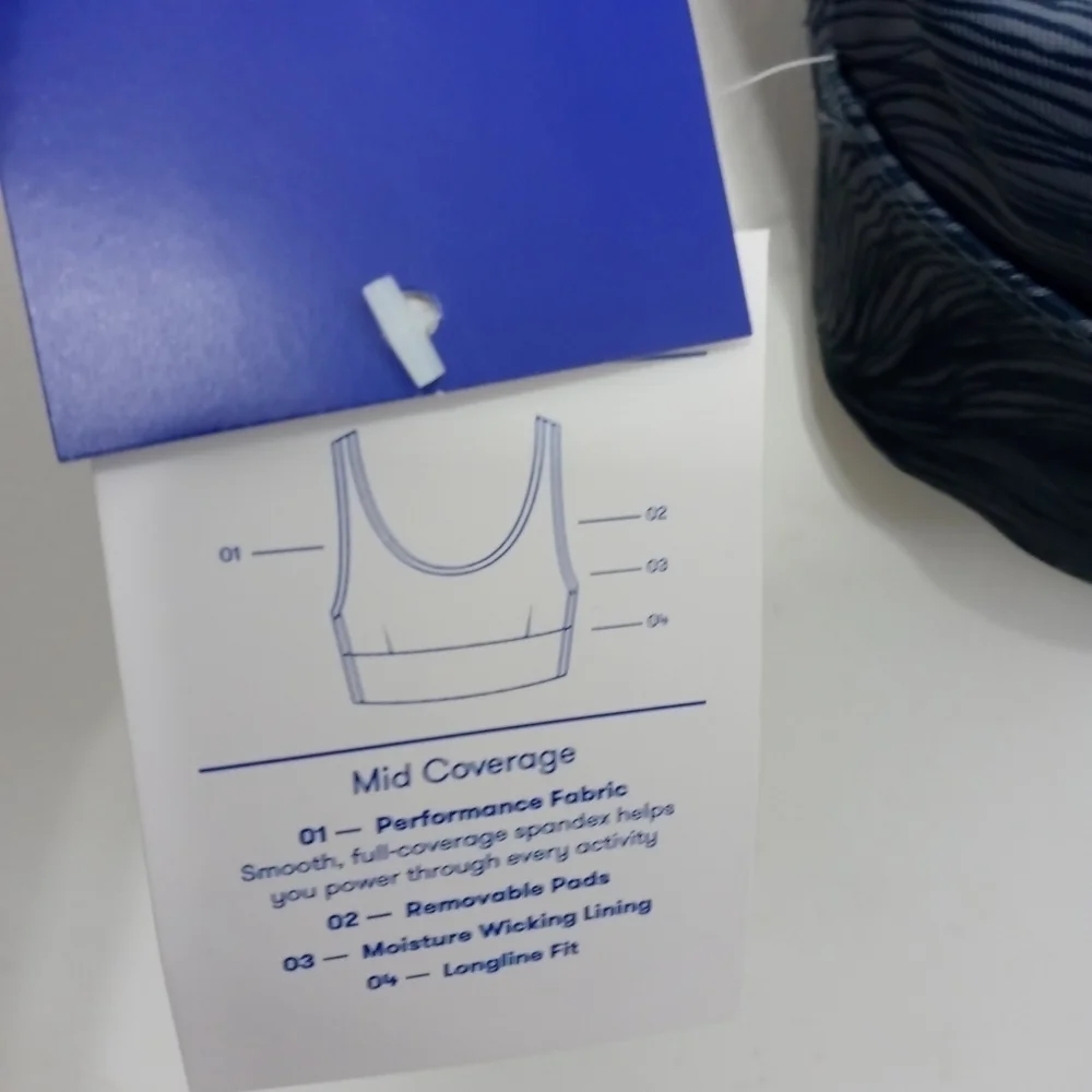 Joy lab Athletic Sports Bra. Wave Pattern. Removable Pads